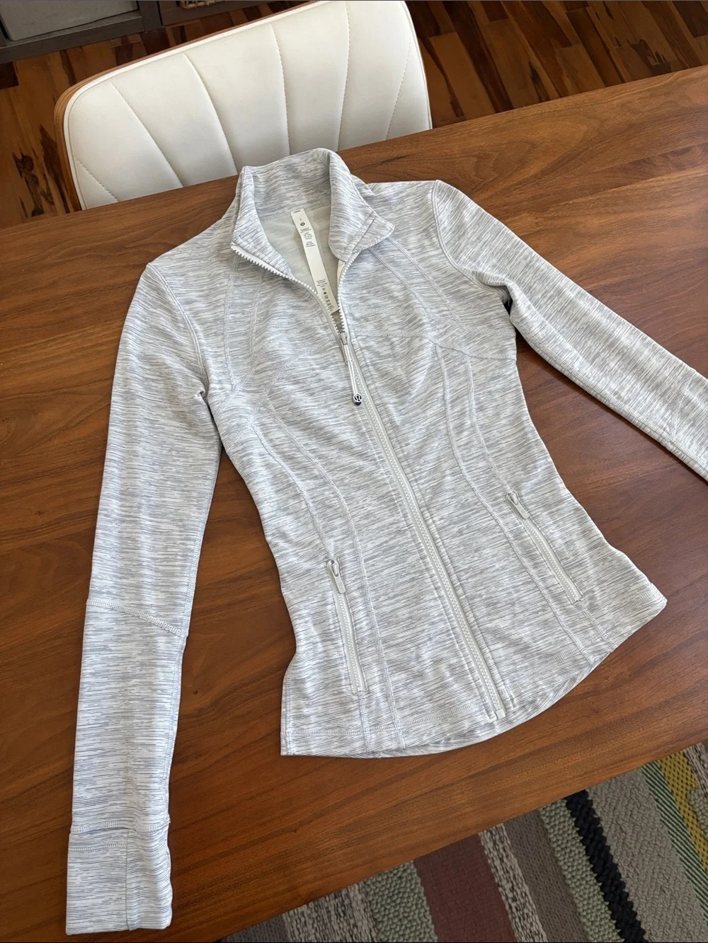 Lululemon Define Jacket Asia Gray White Spacedye Size 2 Like new!!